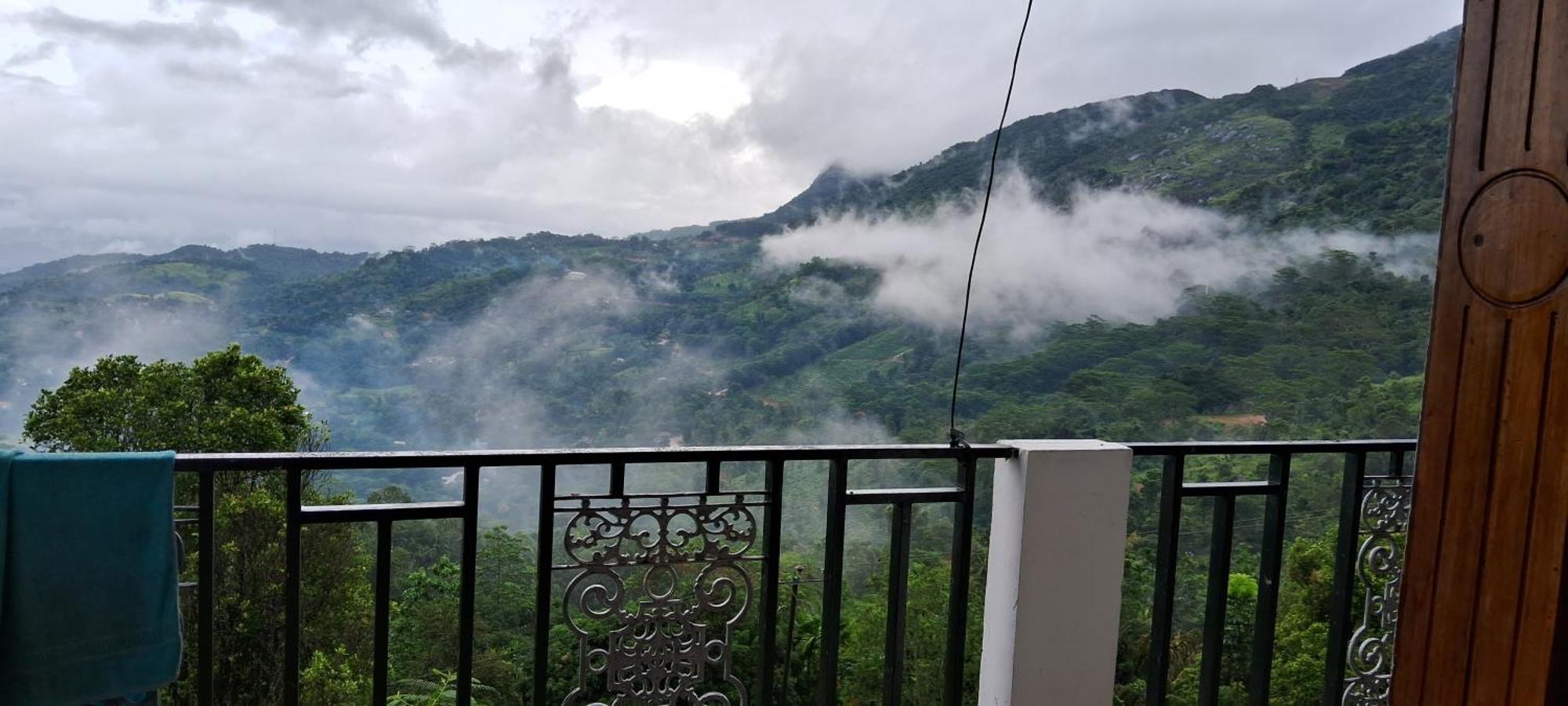 Handapanfall Holiday Resort Rakwana Luaran gambar